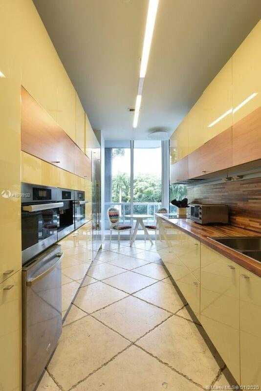 Small Image of 21205 YACHT CLUB DRIVE #308, Aventura Number 4