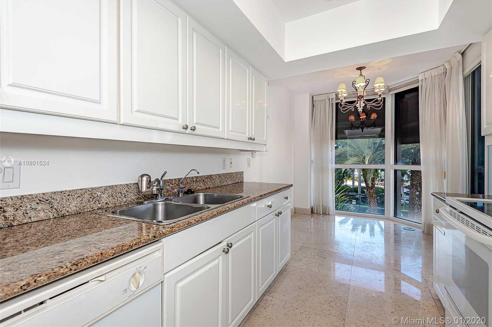 Small Image of 21205 YACHT CLUB DR #405, Aventura Number 10