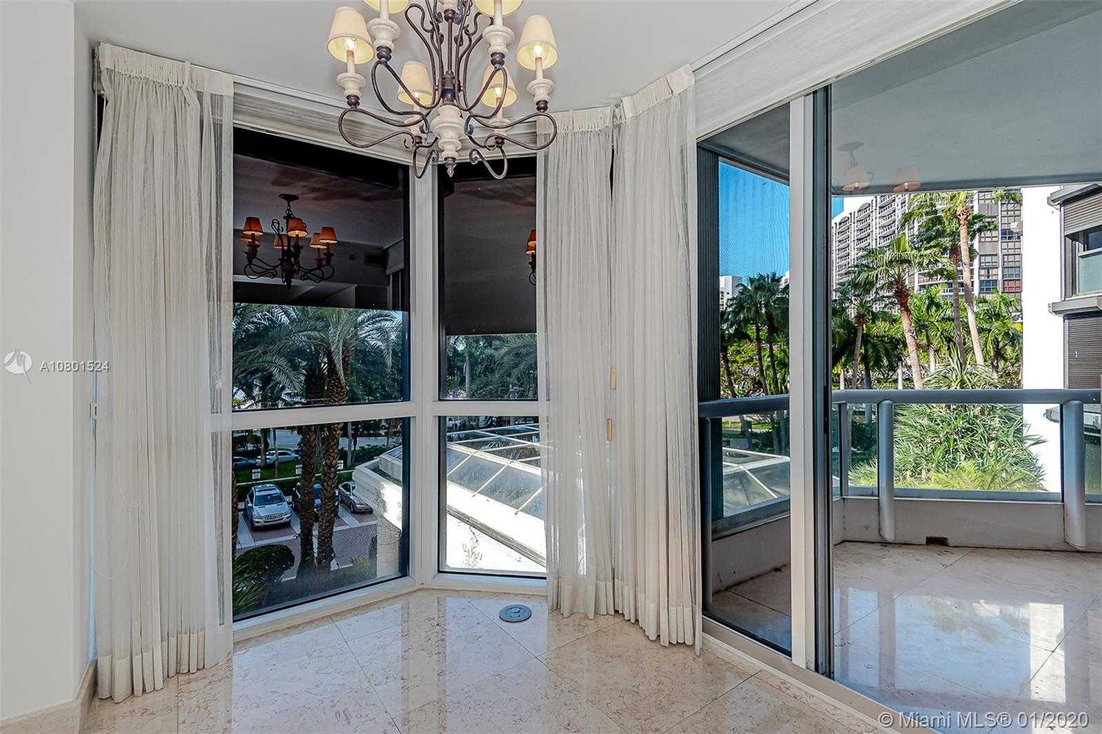 Small Image of 21205 YACHT CLUB DR #405, Aventura Number 11