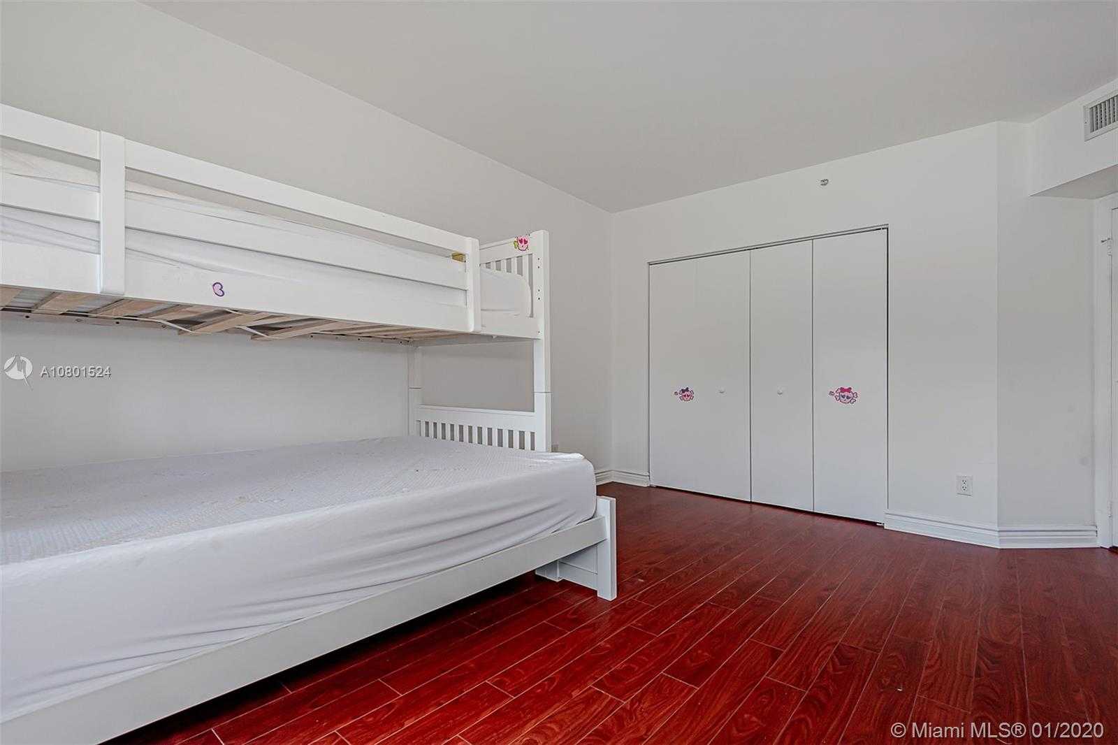 Small Image of 21205 YACHT CLUB DR #405, Aventura Number 14