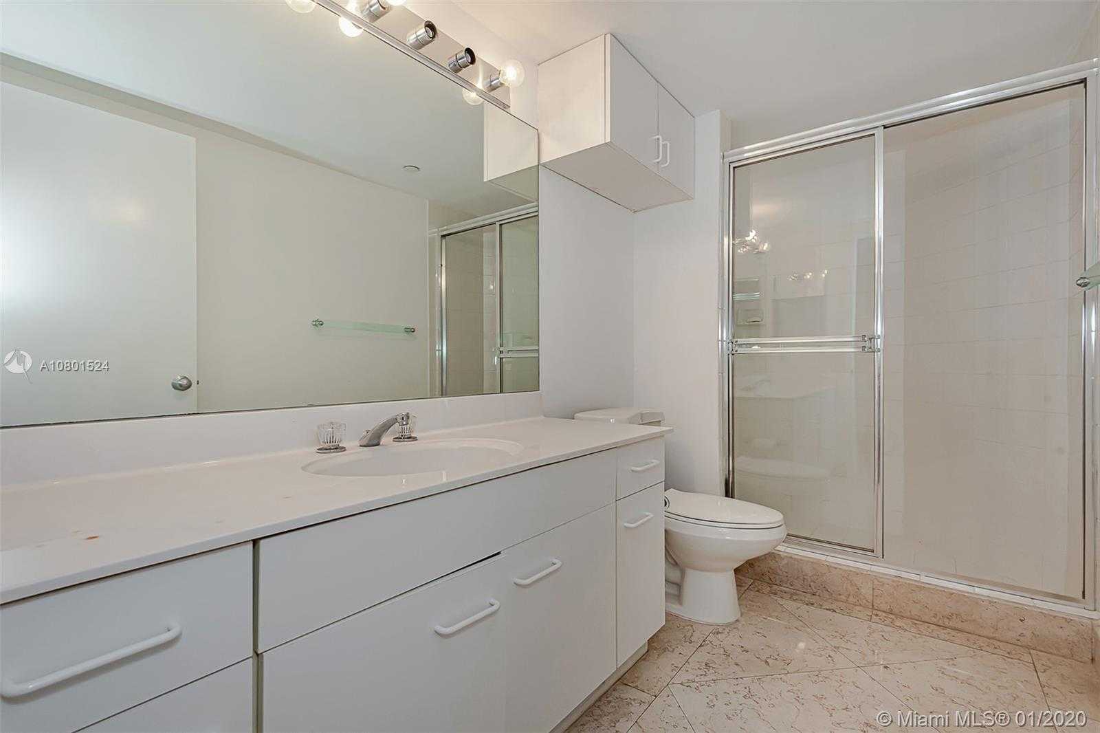 Small Image of 21205 YACHT CLUB DR #405, Aventura Number 15