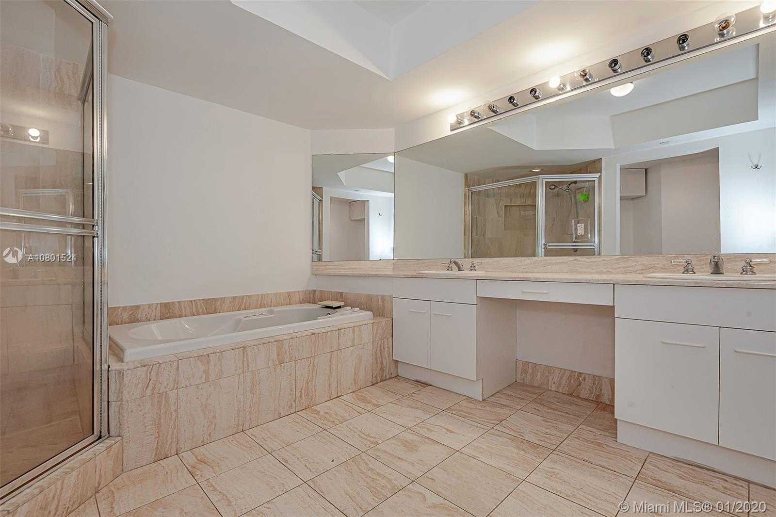 Small Image of 21205 YACHT CLUB DR #405, Aventura Number 20
