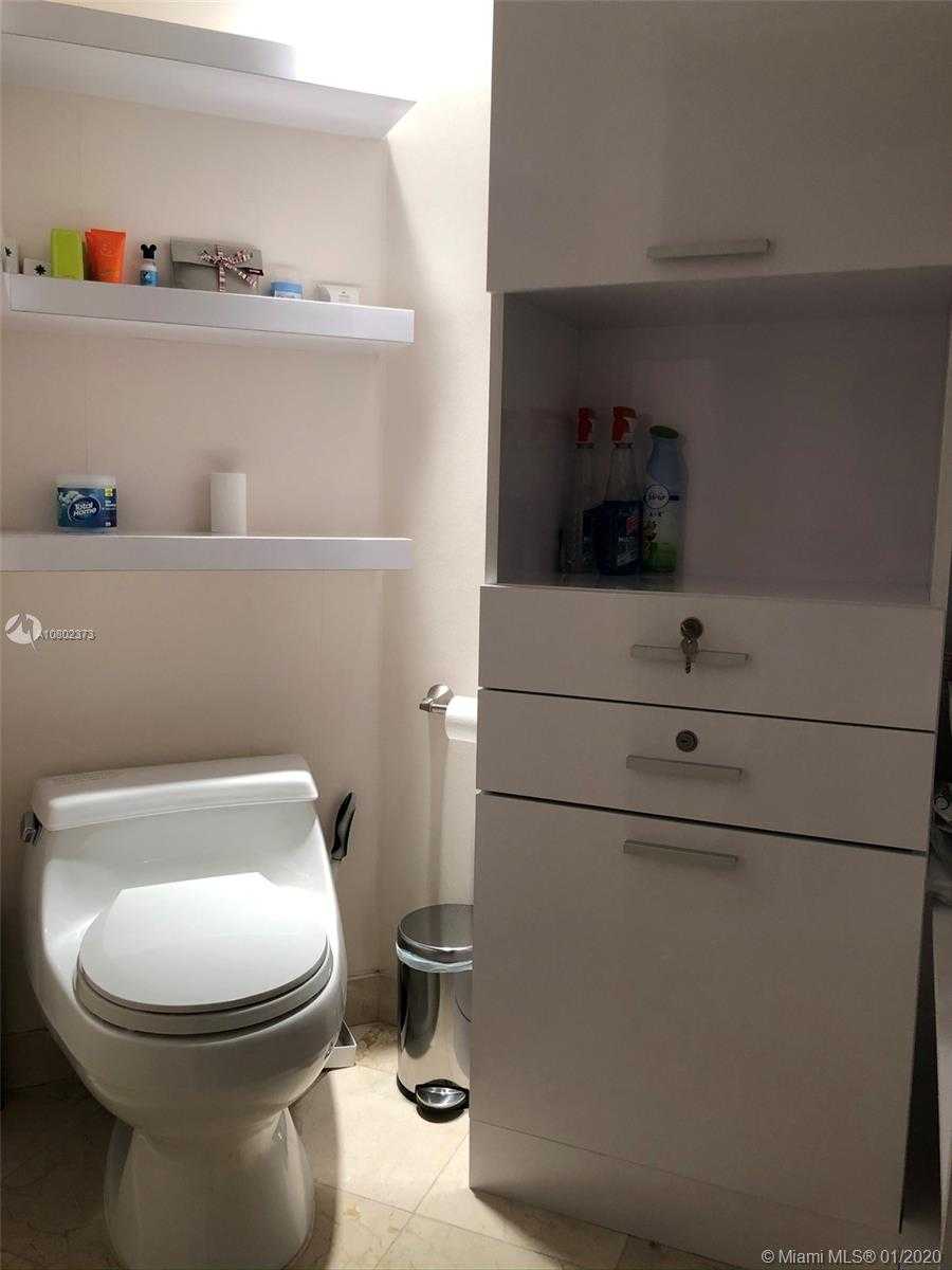 Small Image of 888 BRICKELL KEY DR #1609, Miami Number 18
