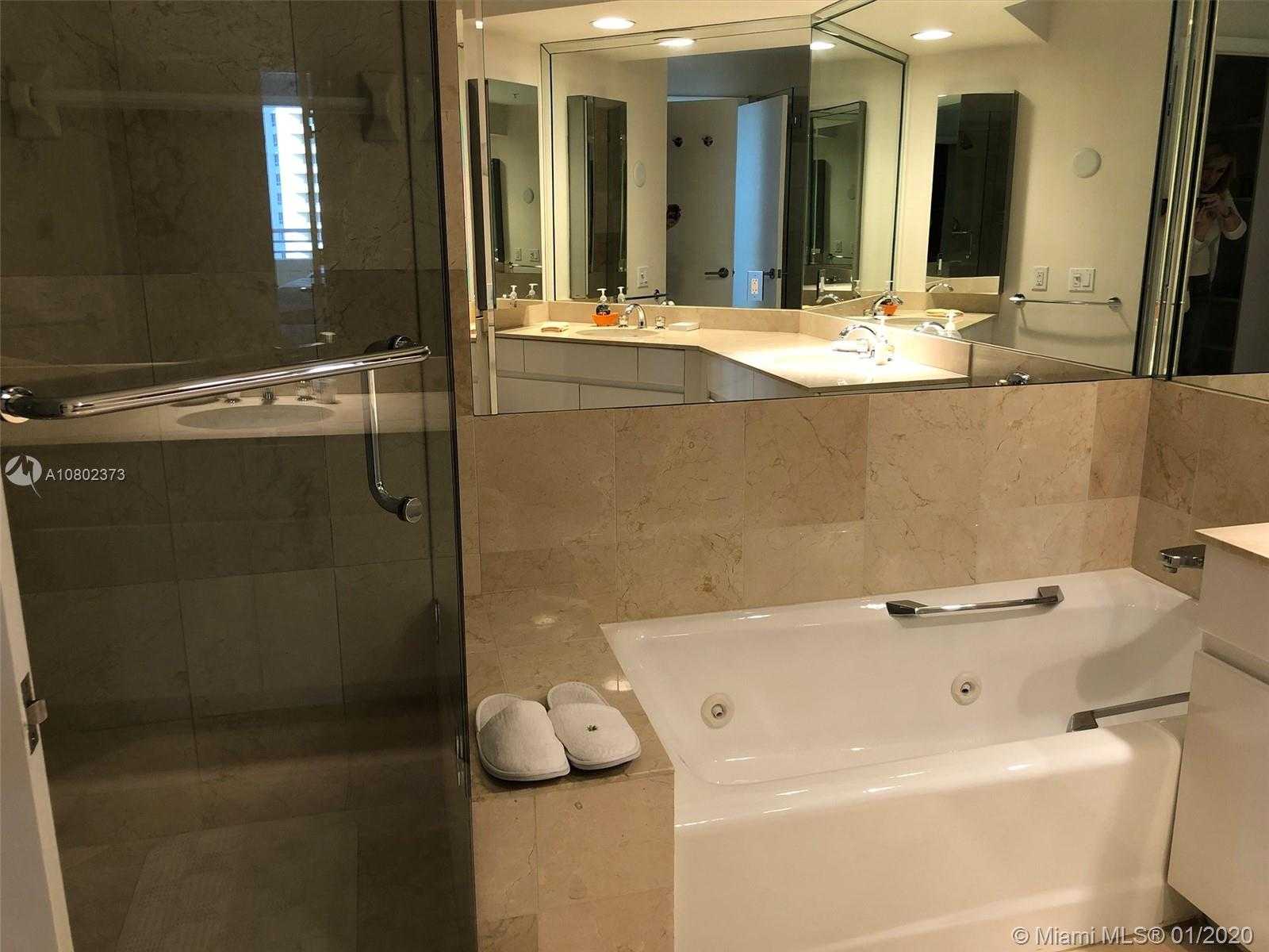 Small Image of 888 BRICKELL KEY DR #1609, Miami Number 19