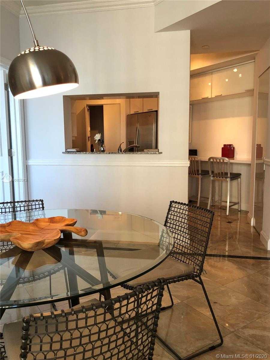 Small Image of 888 BRICKELL KEY DR #1609, Miami Number 5