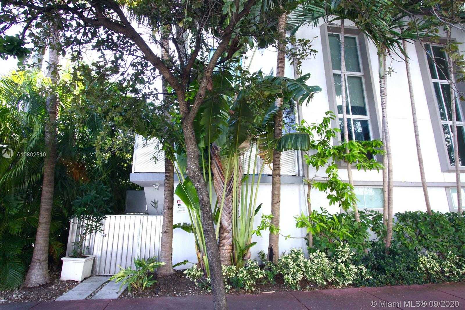 Small Image of 828 3RD #201, Miami Beach Number 30