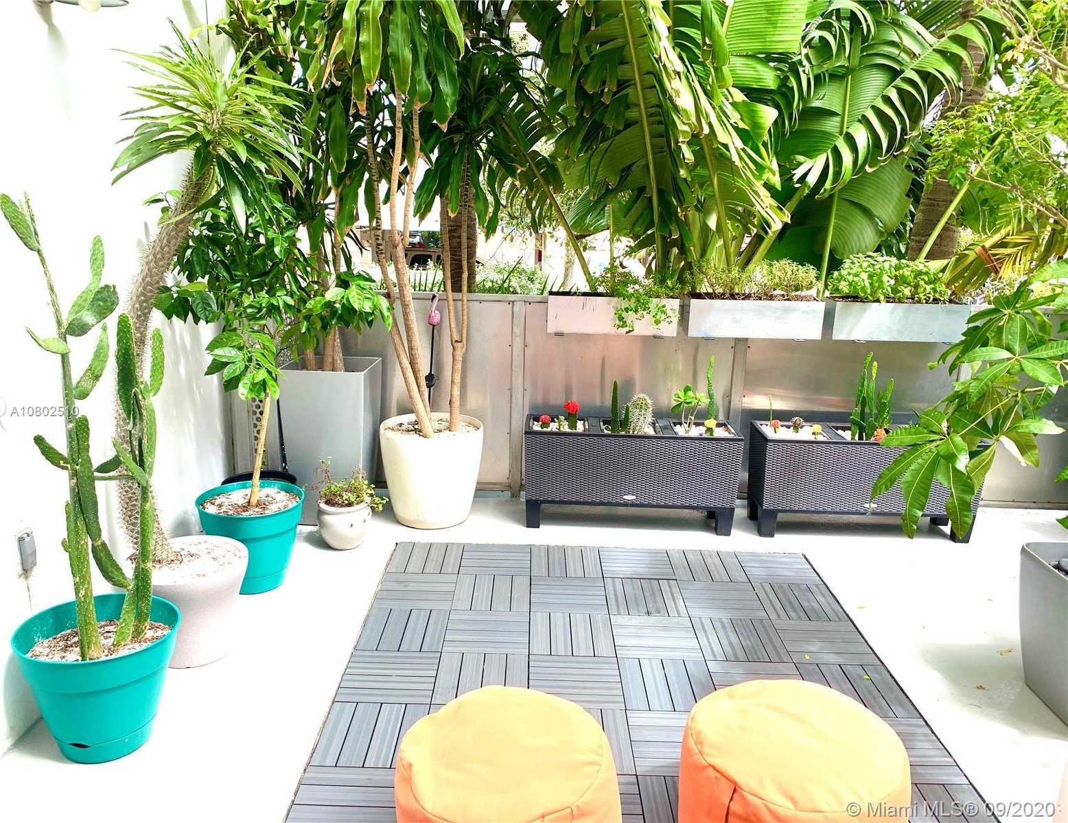 Small Image of 828 3RD #201, Miami Beach Number 32