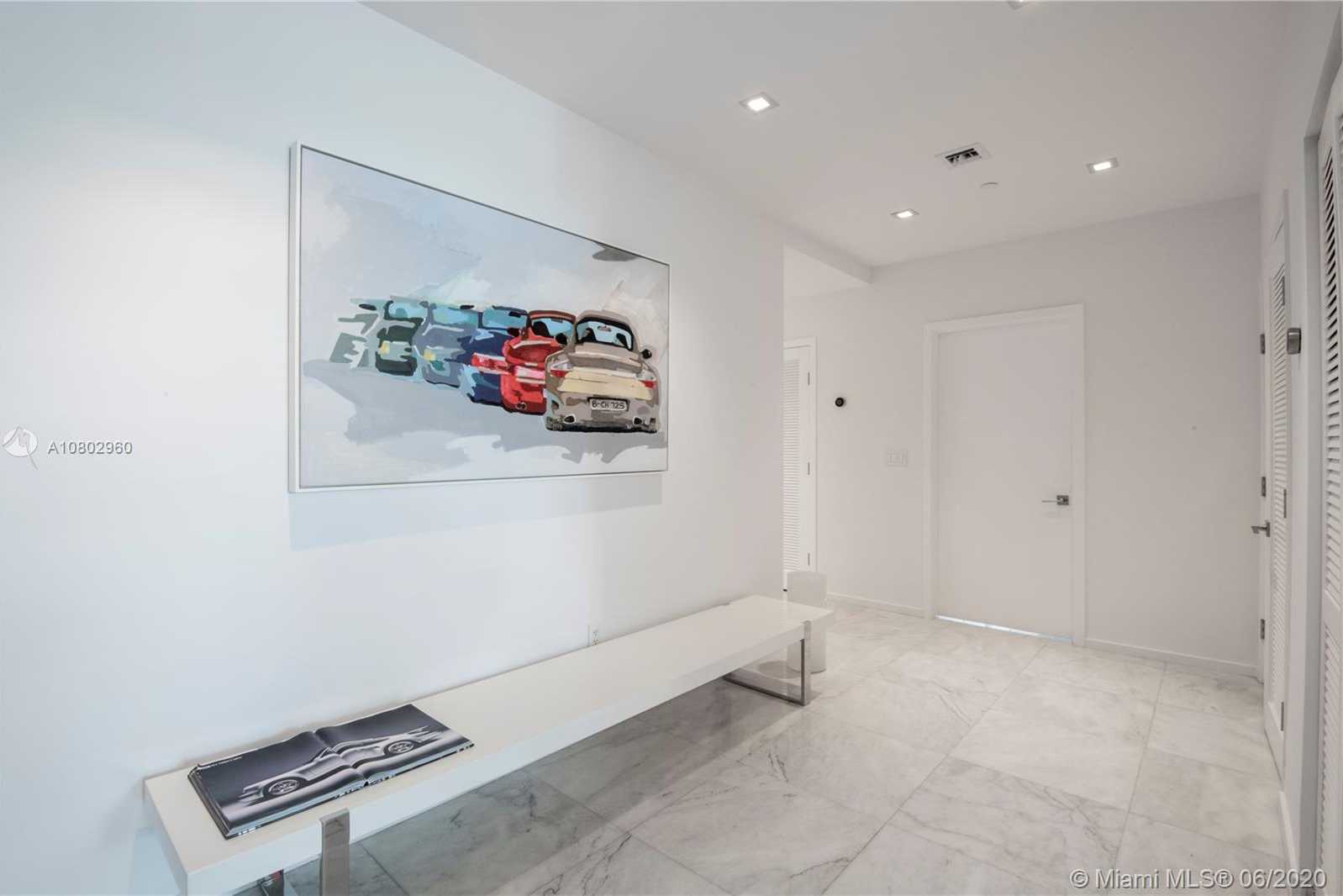 Small Image of 6101 AQUA AVE #301, Miami Beach Number 14
