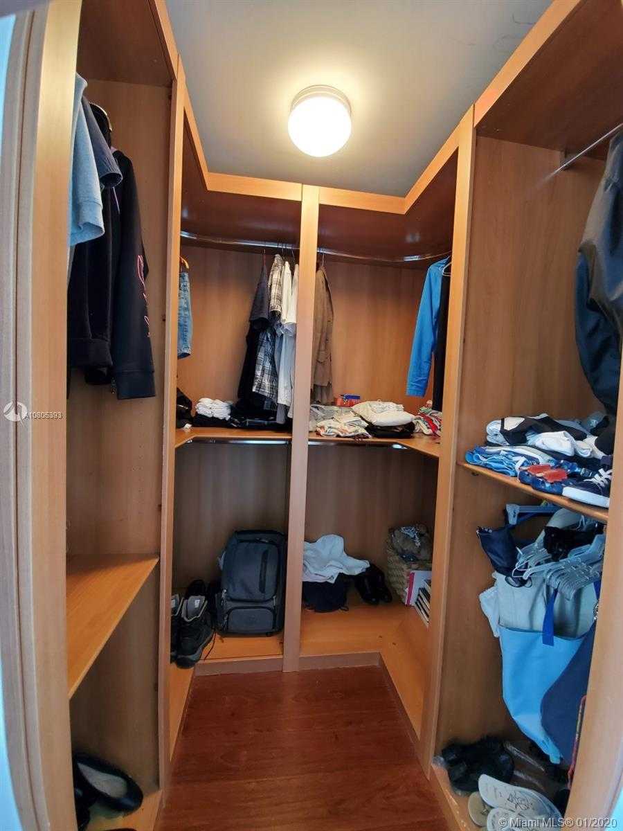 Small Image of 218 SOUTH EAST 14TH ST #1505, Miami Number 17