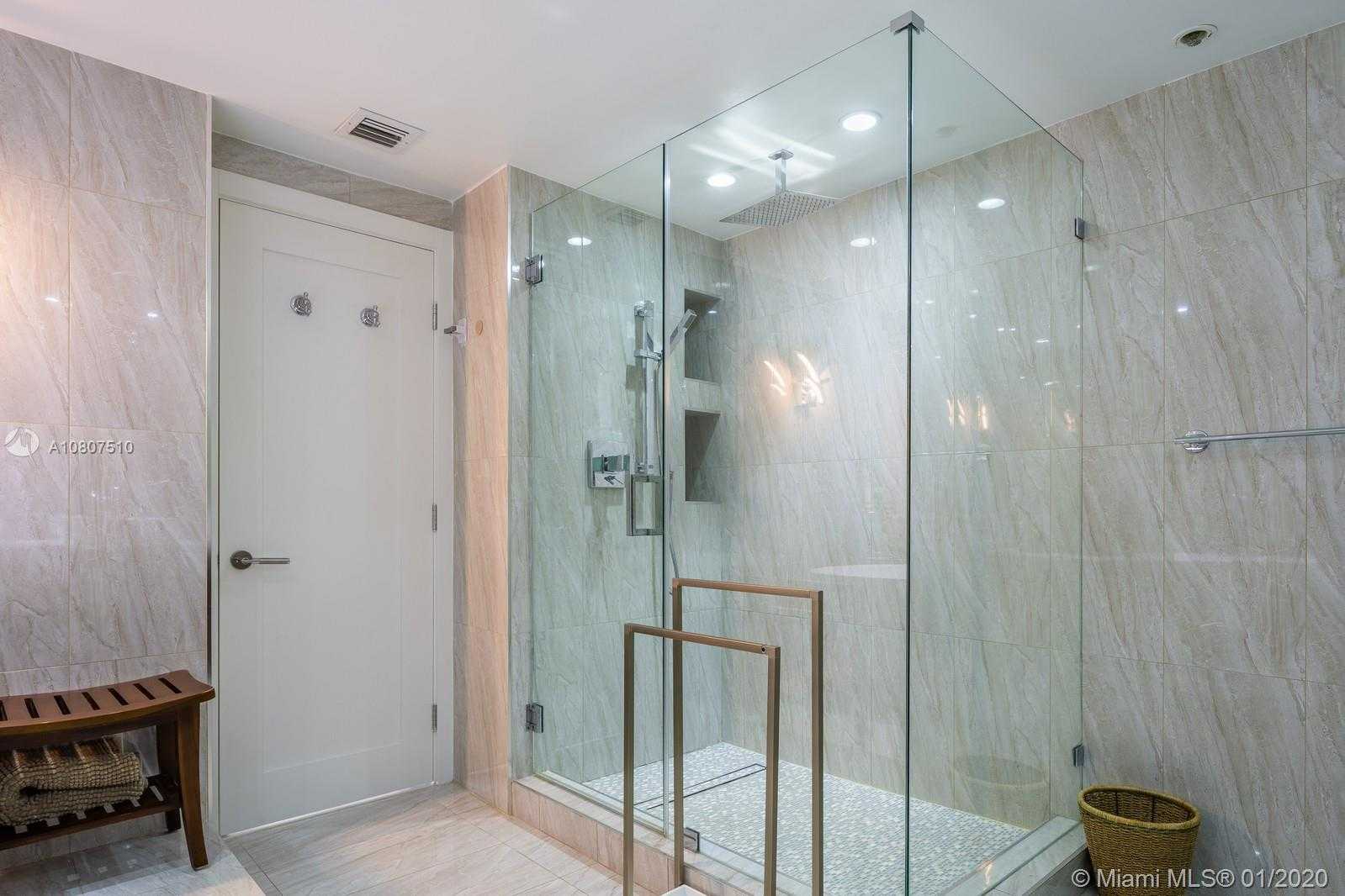 Small Image of 10205 COLLINS AVE #1004- RENOVATED, Bal Harbour Number 15