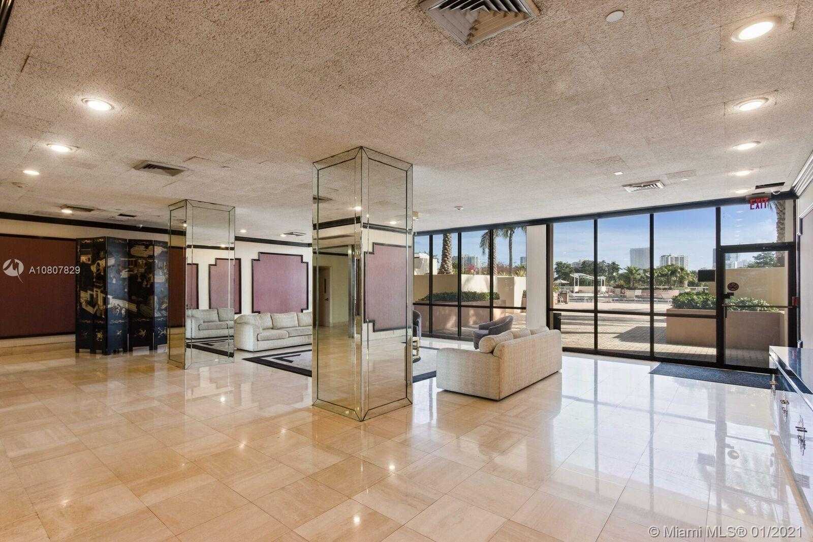 Small Image of 20301 WEST COUNTRY CLUB DR #PH30, Aventura Number 17