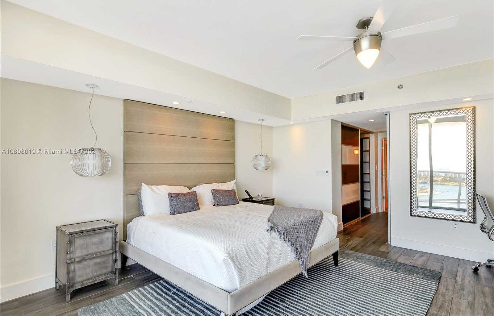Small Image of 400 ALTON RD #2604, Miami Beach Number 19