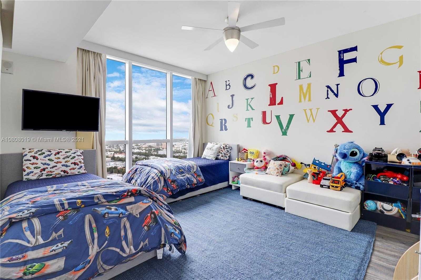 Small Image of 400 ALTON RD #2604, Miami Beach Number 24