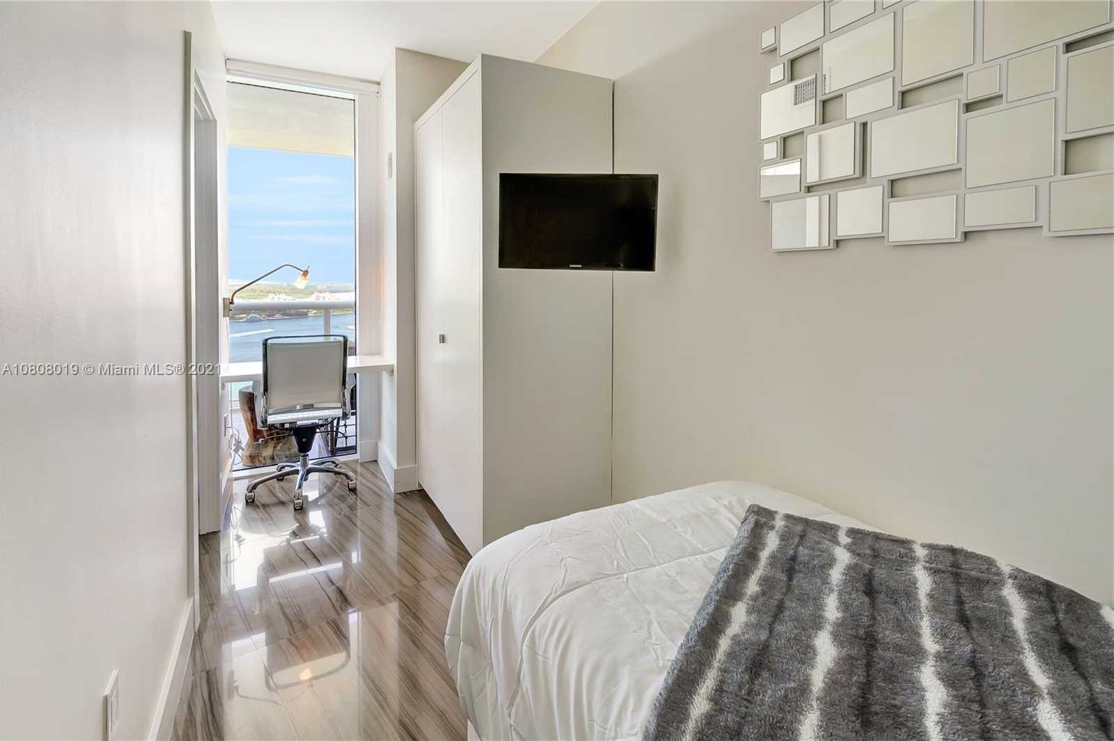 Small Image of 400 ALTON RD #2604, Miami Beach Number 29