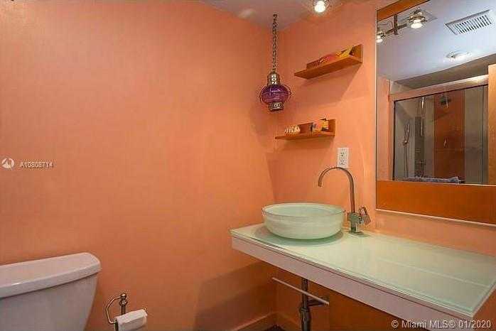 Small Image of 251 174TH ST #1705, Sunny Isles Beach Number 11