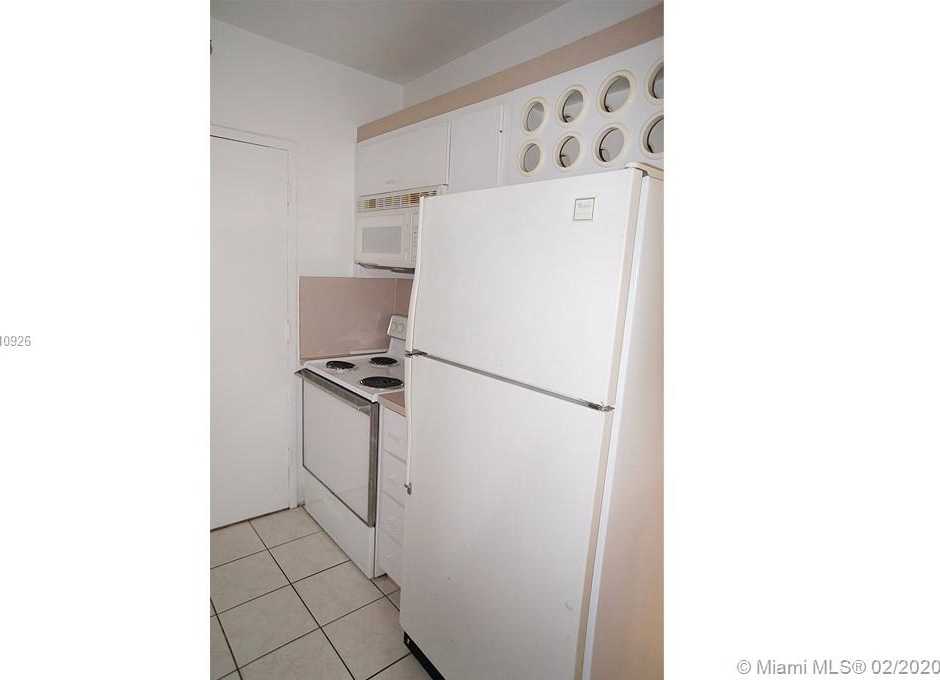 Small Image of 100 LINCOLN RD #423, Miami Beach Number 13