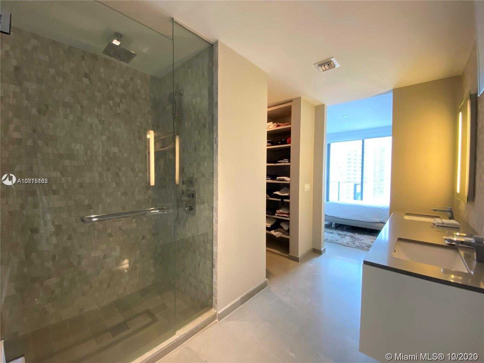 Small Image of 68 SOUTH EAST 6TH ST #2205, Miami Number 10