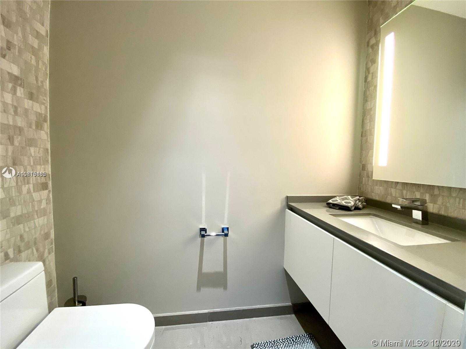 Small Image of 68 SOUTH EAST 6TH ST #2205, Miami Number 12