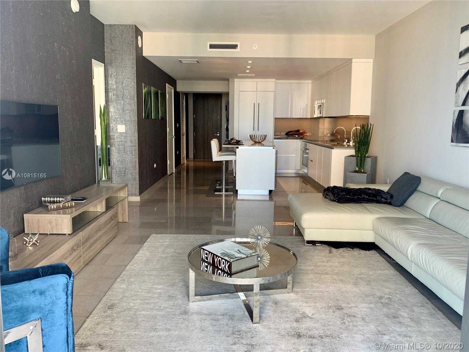 Small Image of 68 SOUTH EAST 6TH ST #2205, Miami Number 6