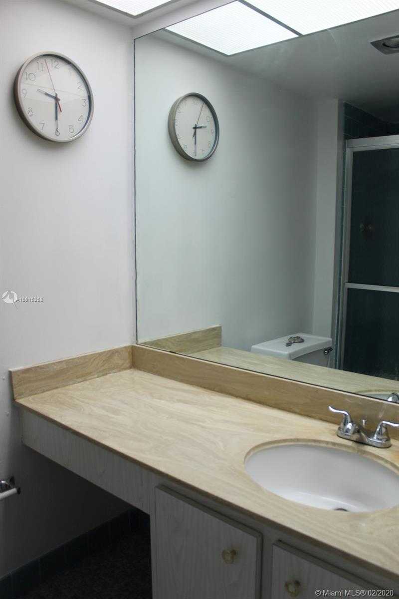 Small Image of 251 174TH ST #211, Sunny Isles Beach Number 18