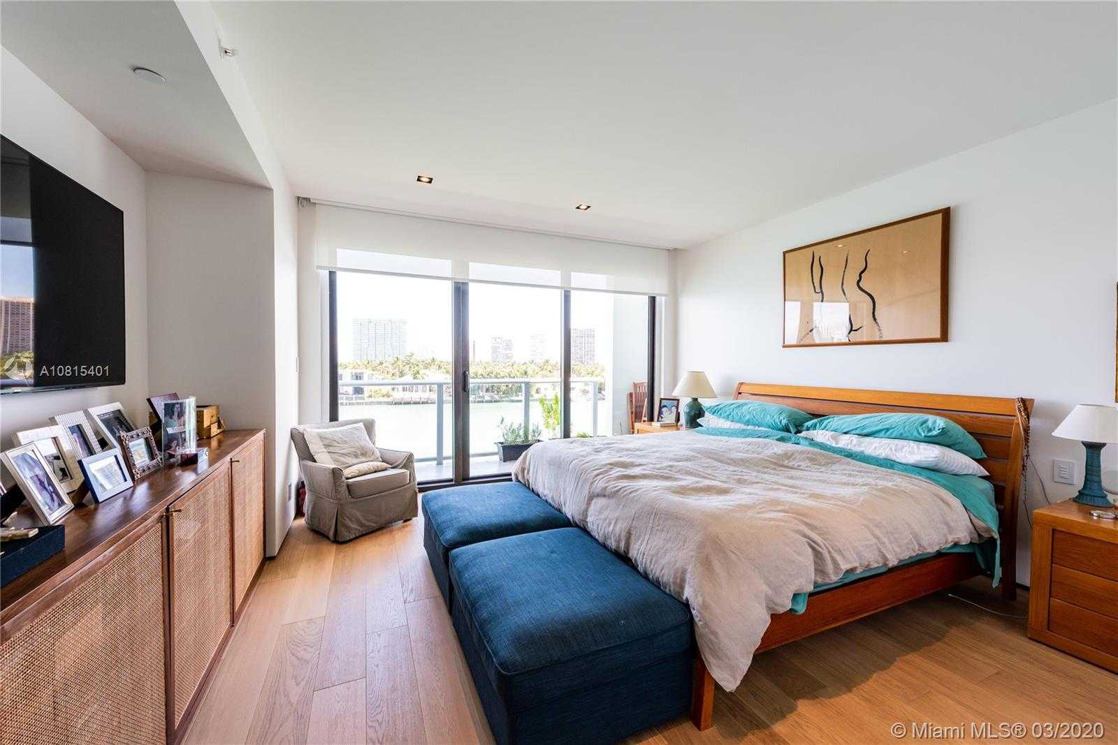 Small Image of 10201 EAST BAY HARBOR DR #407, Bay Harbor Islands Number 10