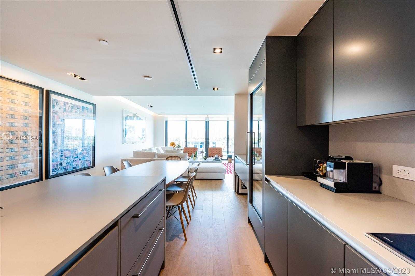 Small Image of 10201 EAST BAY HARBOR DR #407, Bay Harbor Islands Number 21