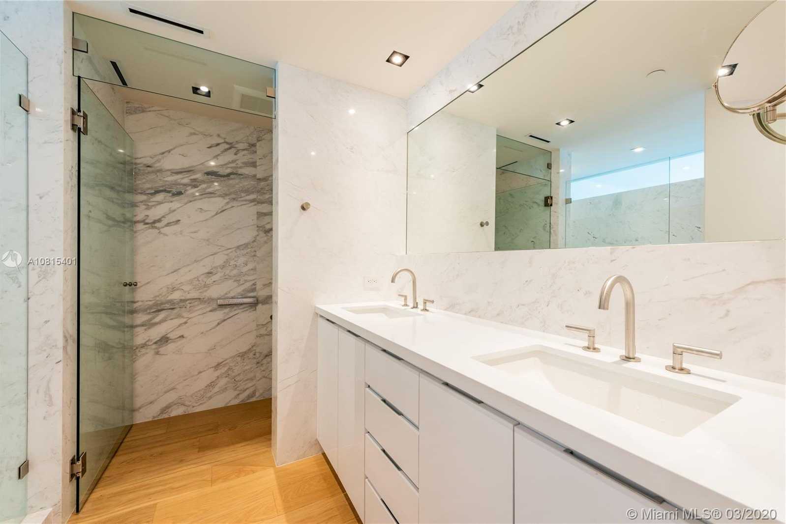 Small Image of 10201 EAST BAY HARBOR DR #407, Bay Harbor Islands Number 34