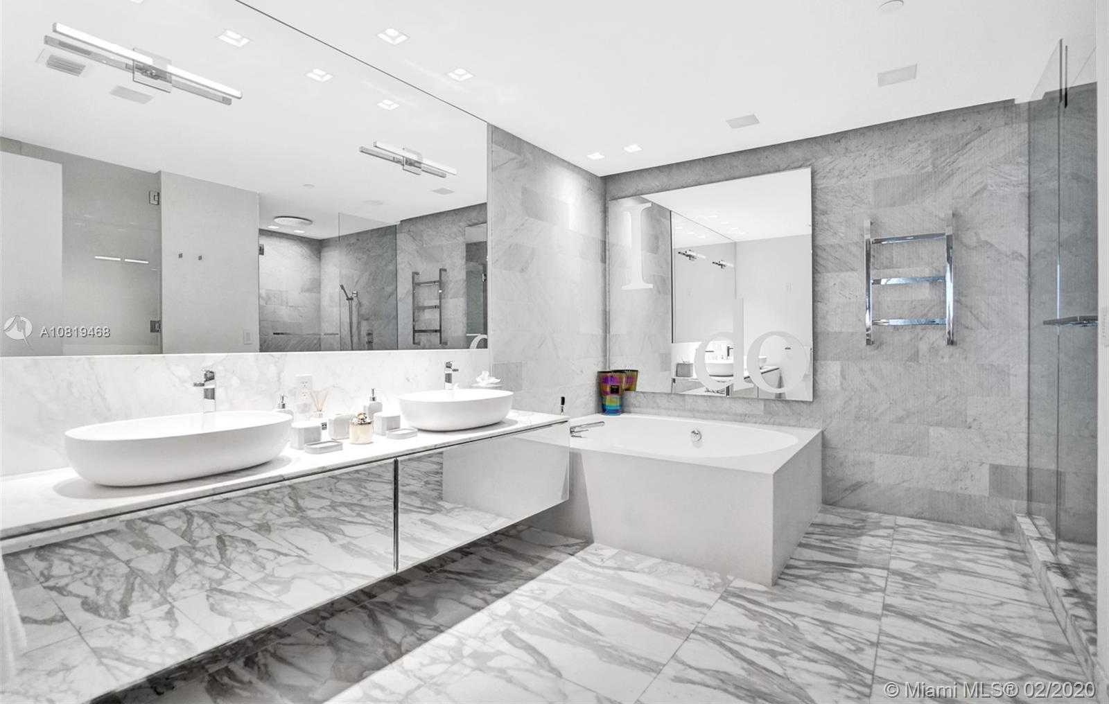 Small Image of 10201 COLLINS AVE #302, Bal Harbour Number 10