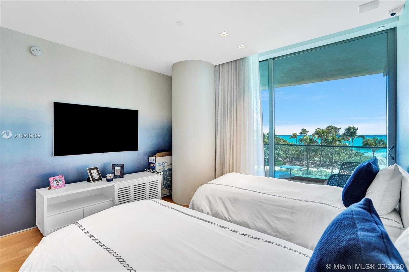 Small Image of 10201 COLLINS AVE #302, Bal Harbour Number 12