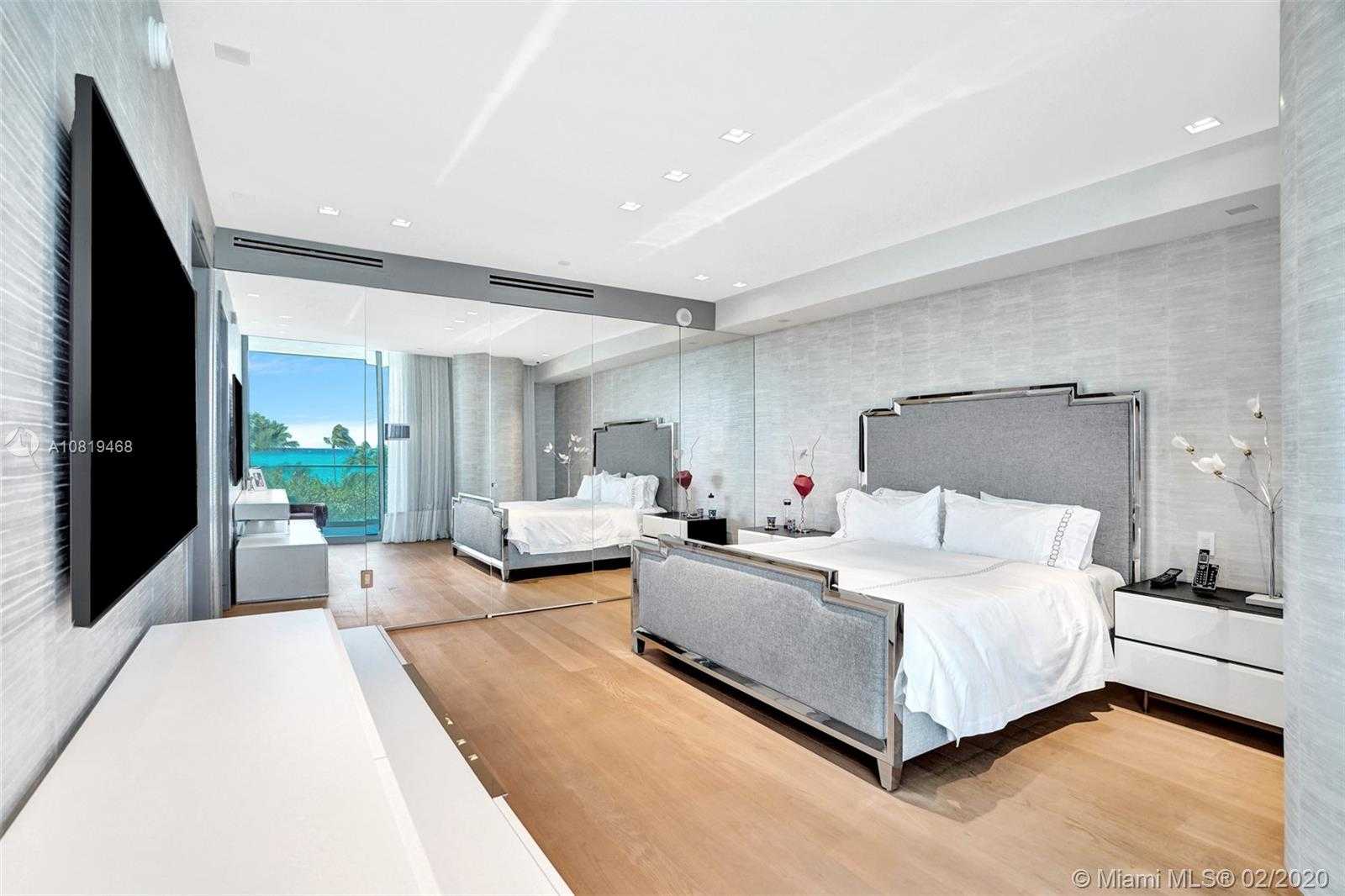 Small Image of 10201 COLLINS AVE #302, Bal Harbour Number 9