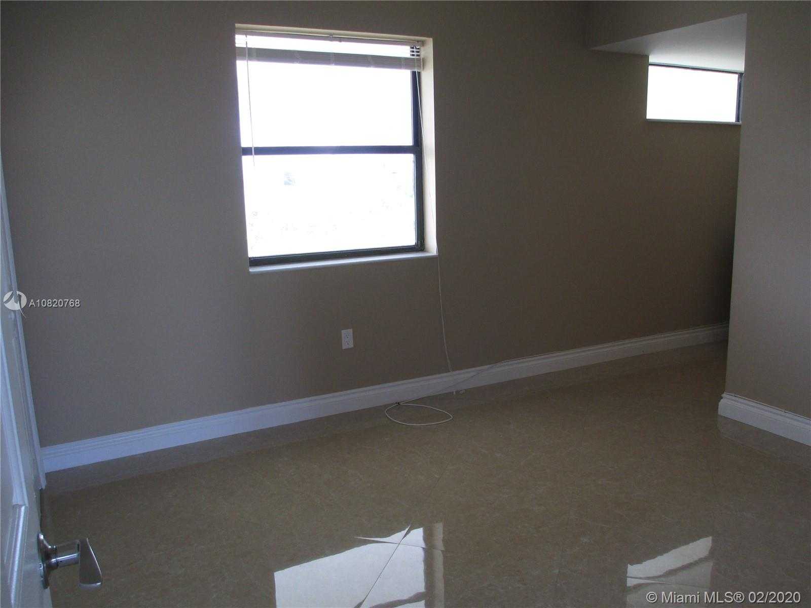 Small Image of 415 POINCIANA DR #1430, Sunny Isles Beach Number 12