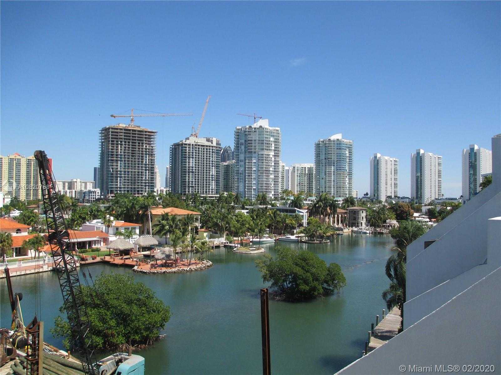 Small Image of 415 POINCIANA DR #1430, Sunny Isles Beach Number 2