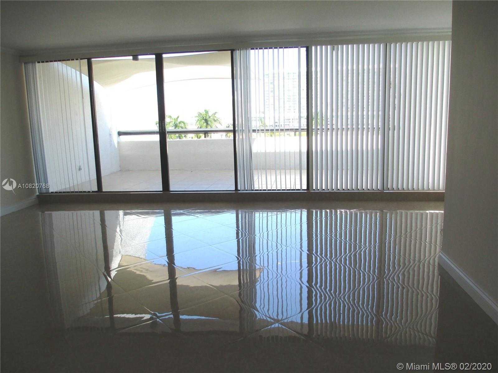 Small Image of 415 POINCIANA DR #1430, Sunny Isles Beach Number 8