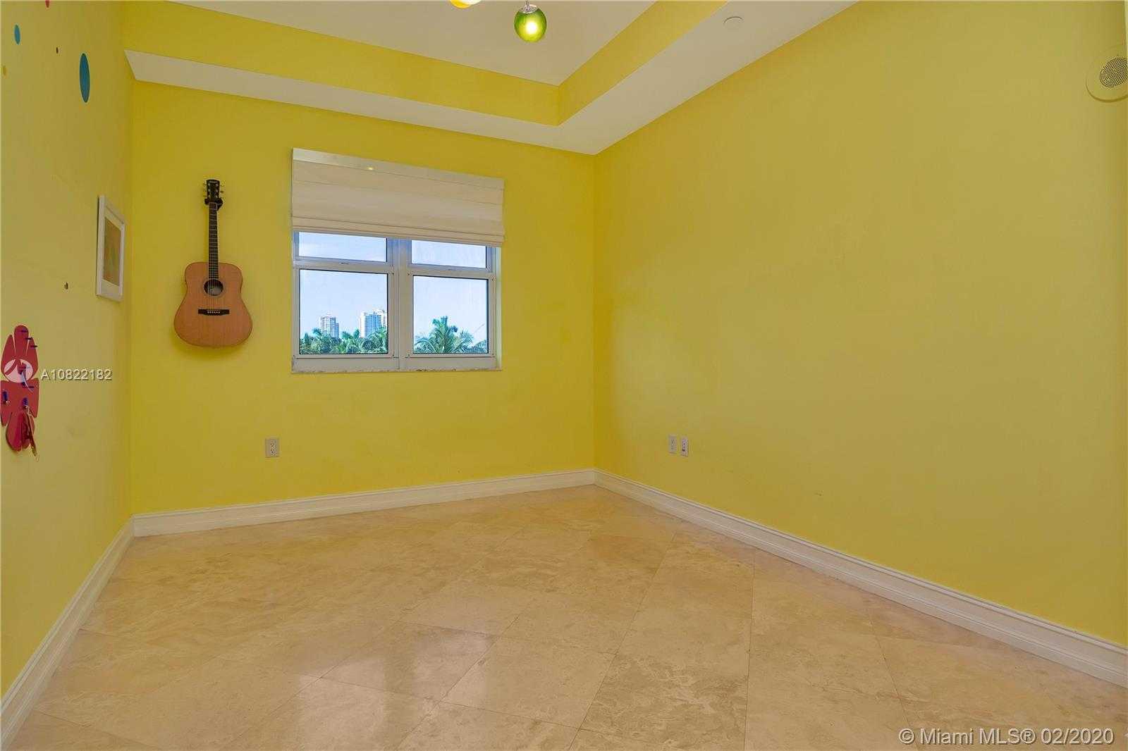 Small Image of 19900 EAST COUNTRY CLUB DR #402, Aventura Number 15