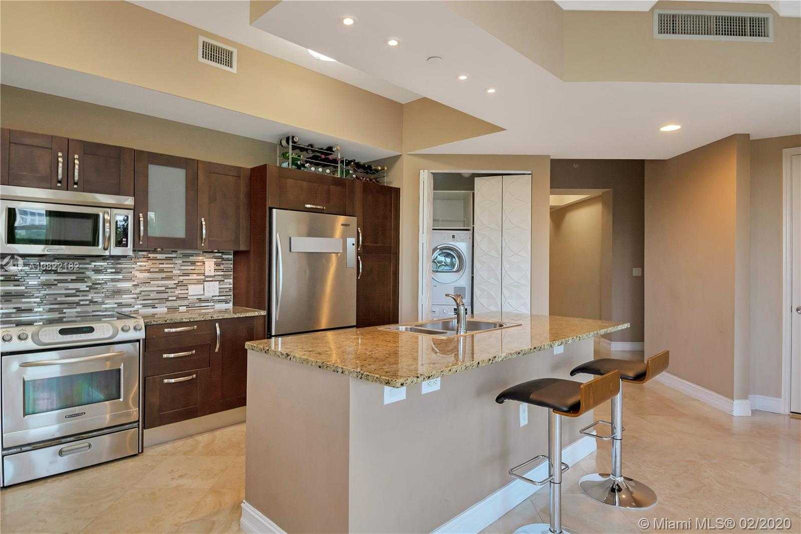 Small Image of 19900 EAST COUNTRY CLUB DR #402, Aventura Number 3