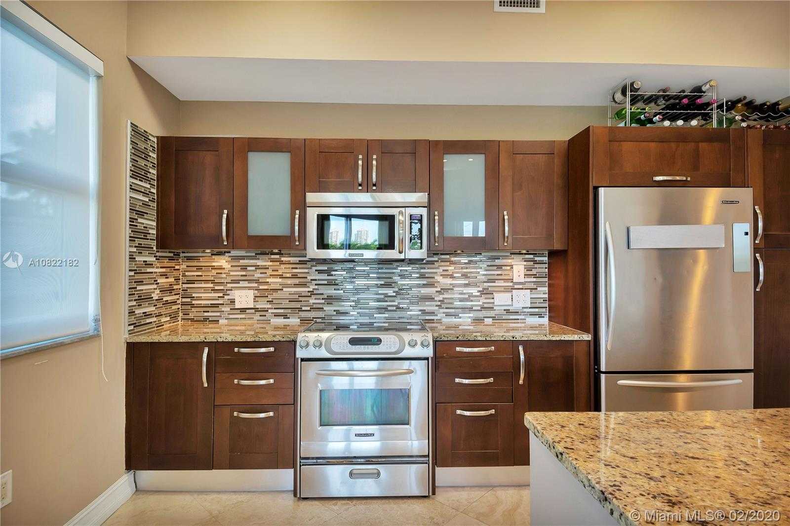 Small Image of 19900 EAST COUNTRY CLUB DR #402, Aventura Number 9