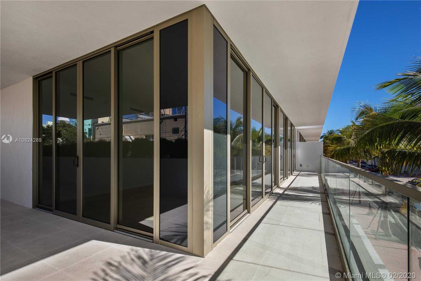 Small Image of 300 COLLINS AVE #2F, Miami Beach Number 12