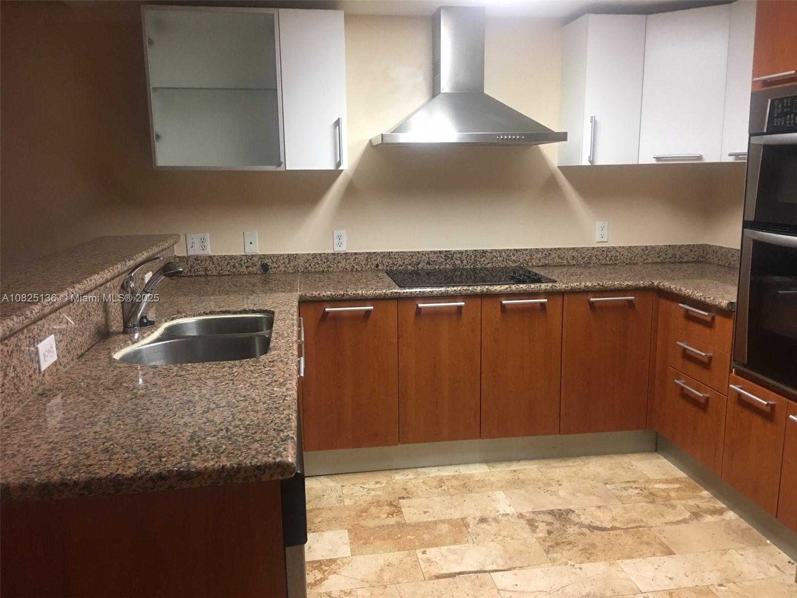 Small Image of 170 SOUTH EAST 14TH ST #1407, Miami Number 6