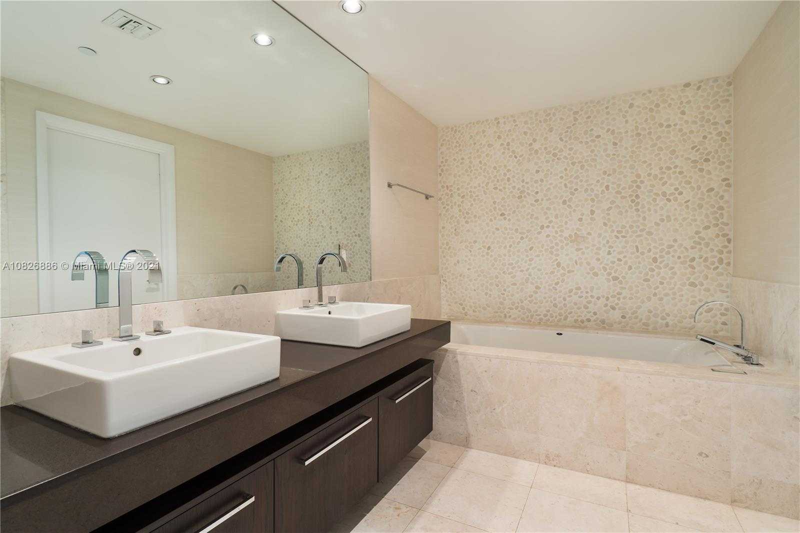 Small Image of 17121 COLLINS AVE #3905/3904, Sunny Isles Beach Number 31