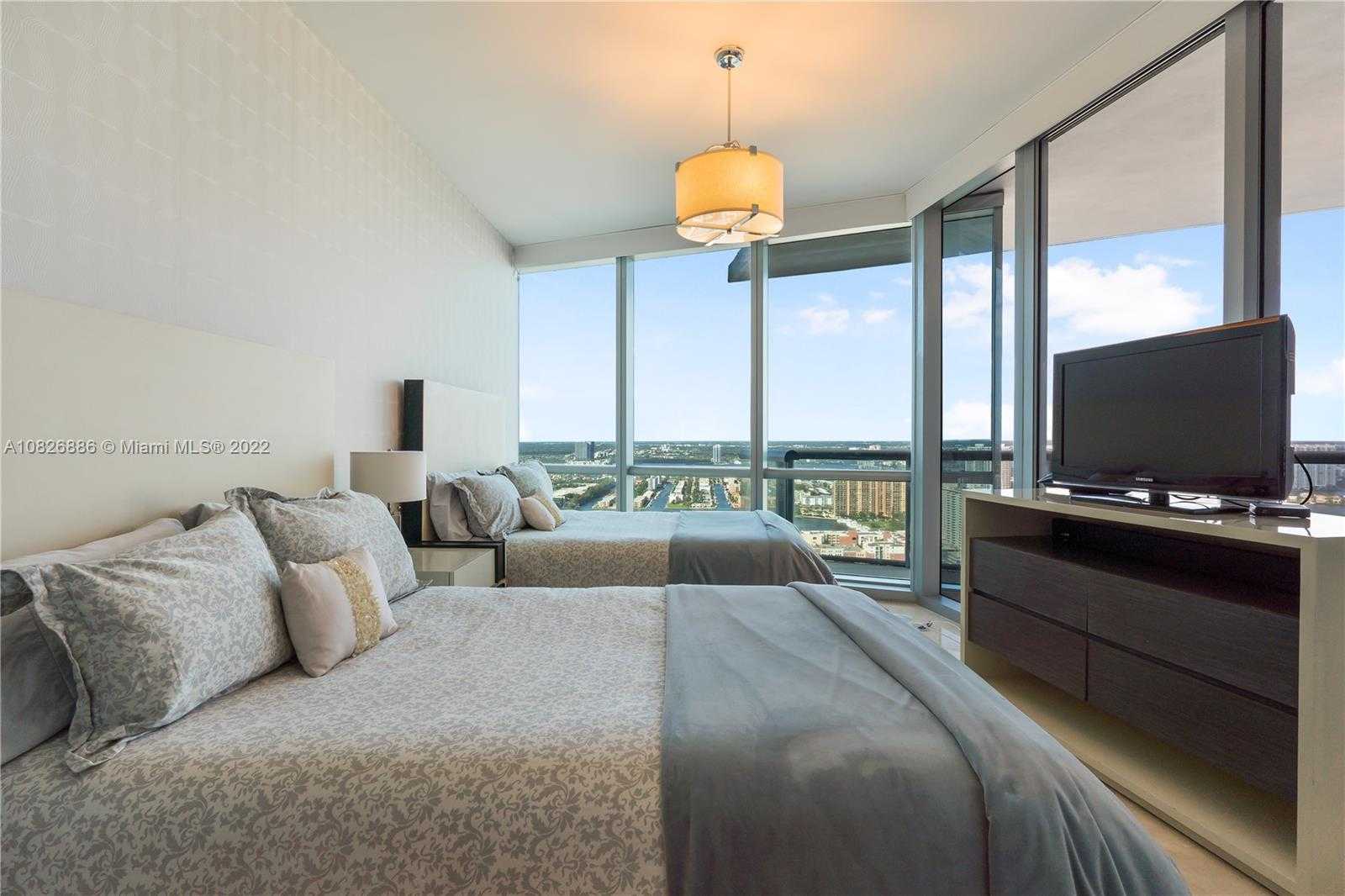 Small Image of 17121 COLLINS AVE #3905/3904, Sunny Isles Beach Number 42