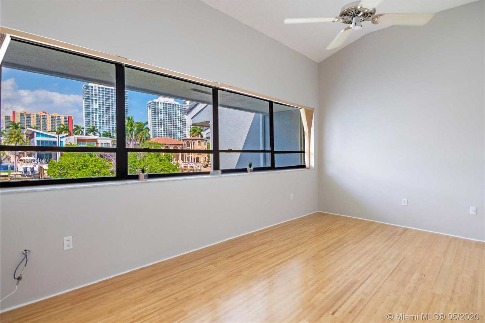 Small Image of 331 POINCIANA ISLAND DR #1001, Sunny Isles Beach Number 13