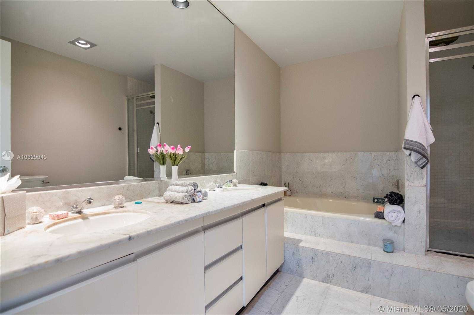 Small Image of 331 POINCIANA ISLAND DR #1001, Sunny Isles Beach Number 14