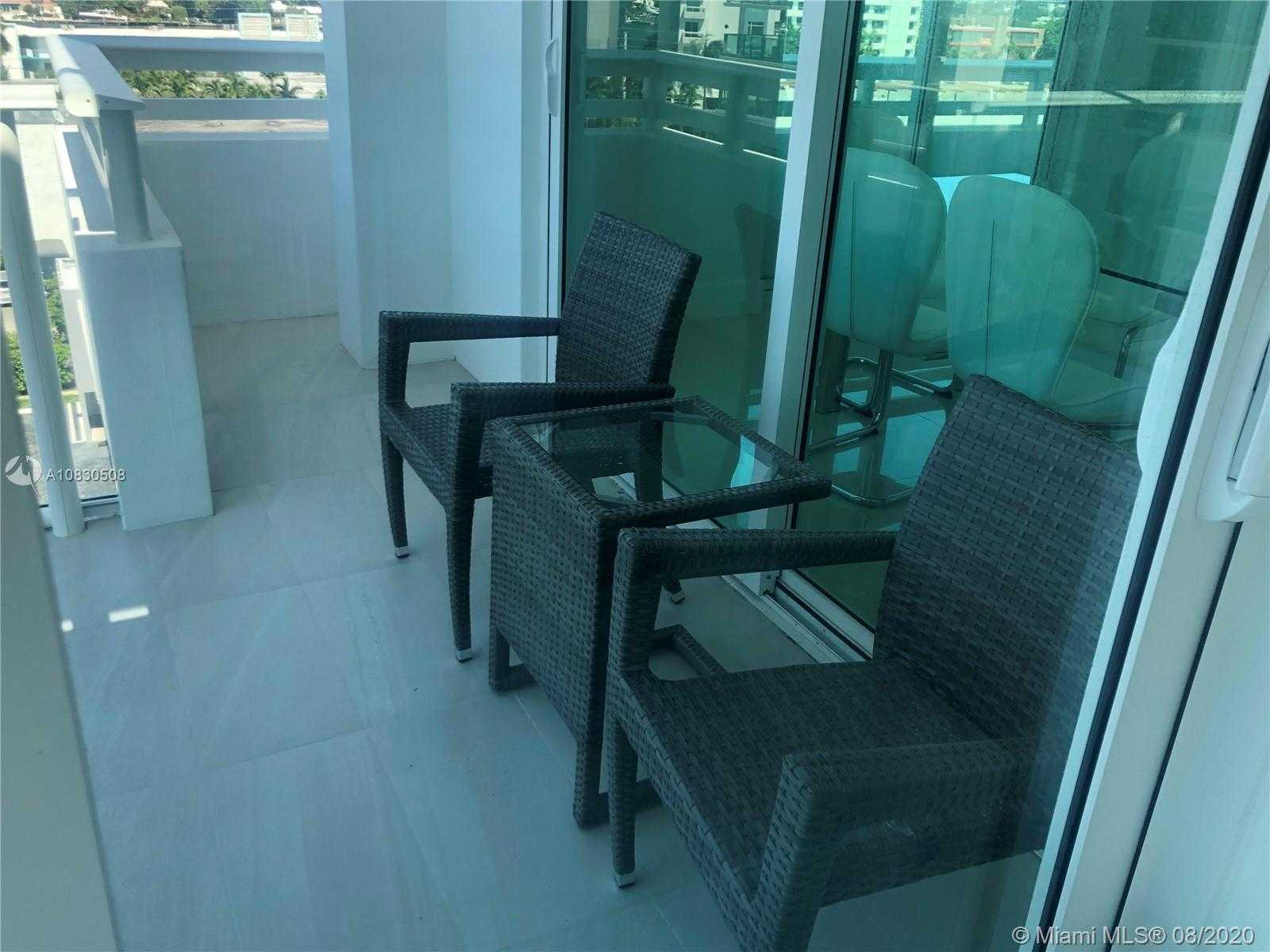 Small Image of 1150 102 ST #PH-1 + ROOF TOP, Bay Harbor Islands Number 27