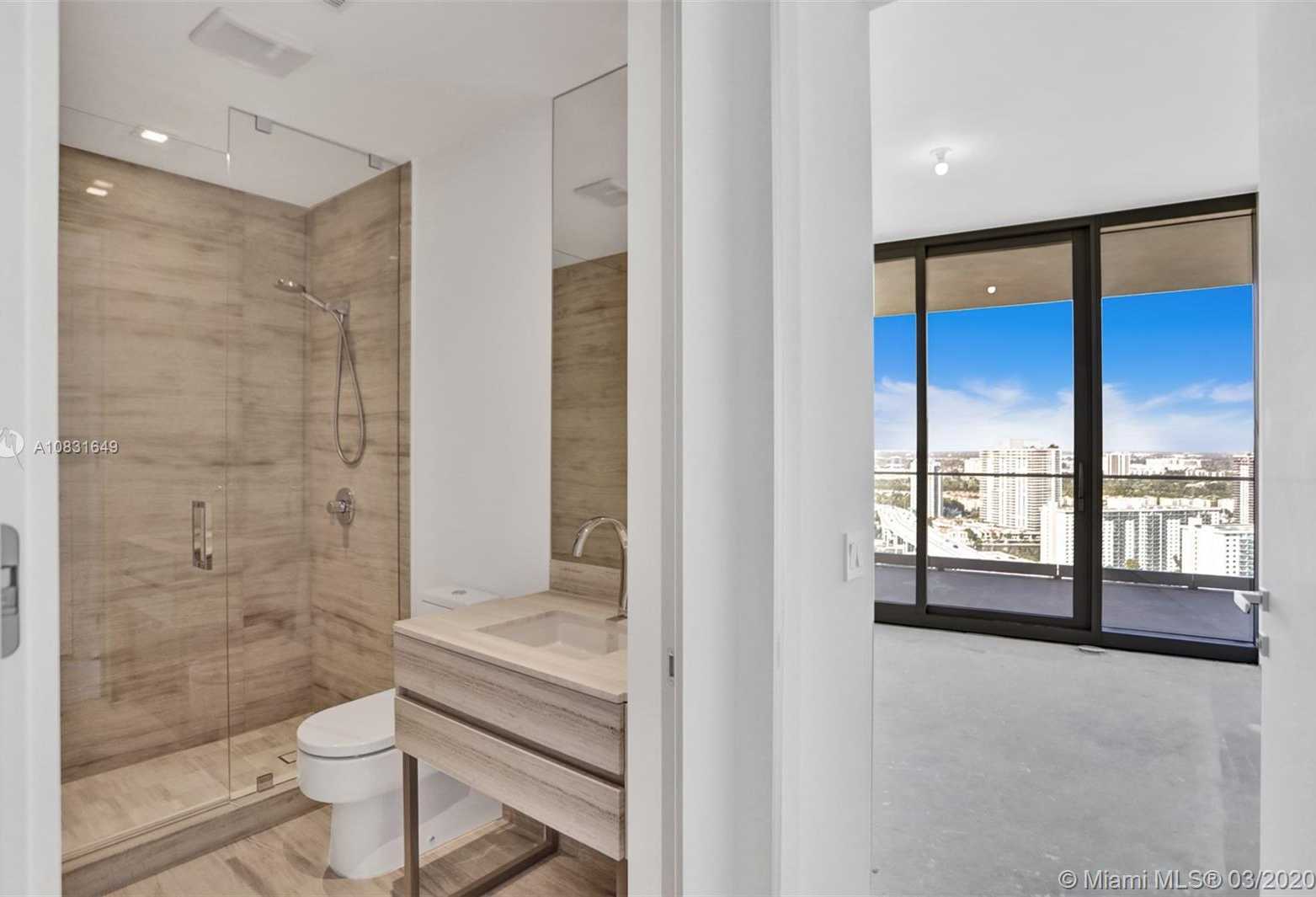 Small Image of 18975 COLLINS #2605, Sunny Isles Beach Number 14