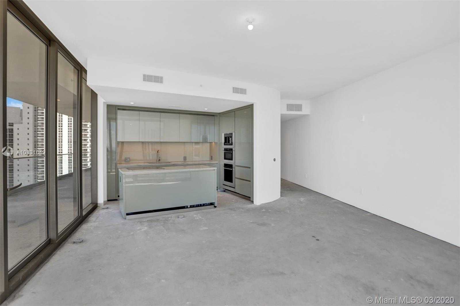Small Image of 18975 COLLINS #2605, Sunny Isles Beach Number 9