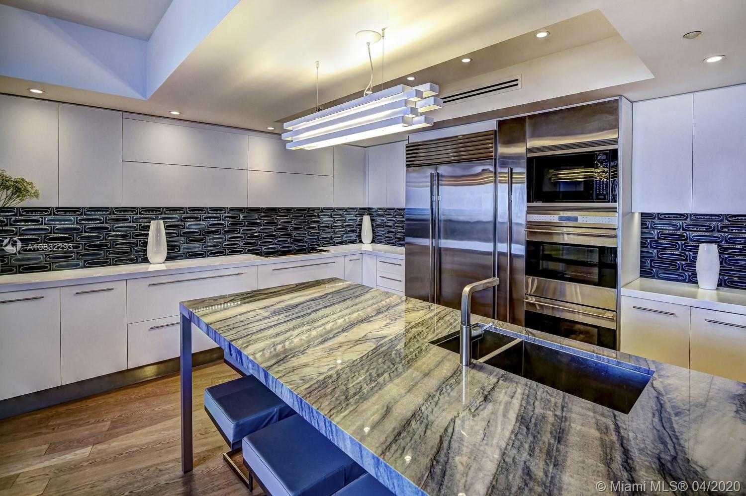 Small Image of 400 ALTON RD #LPH3, Miami Beach Number 11