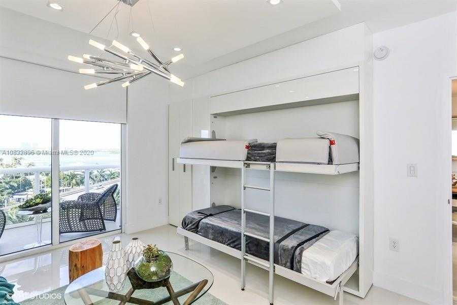 Small Image of 10275 COLLINS AVE #725, Bal Harbour Number 17