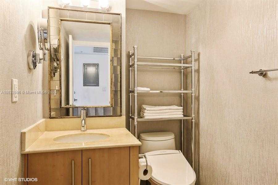 Small Image of 10275 COLLINS AVE #725, Bal Harbour Number 21