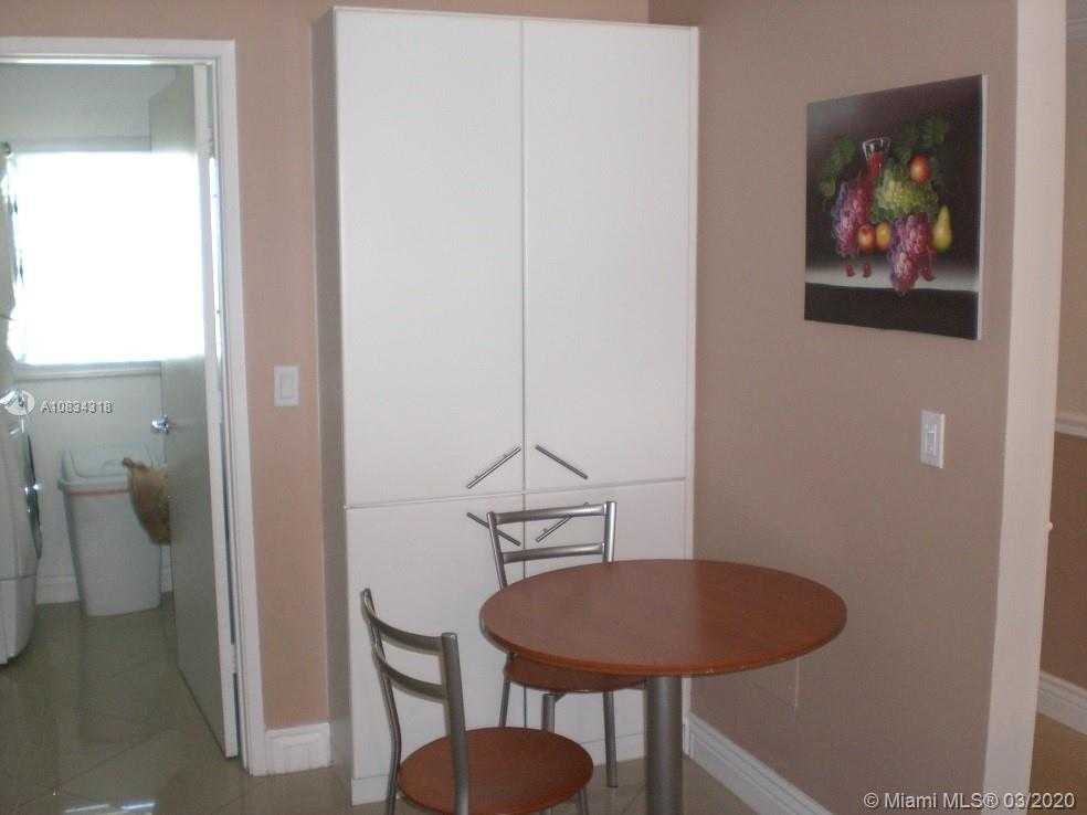 Small Image of 18100 NORTH BAY RD #1104, Sunny Isles Beach Number 14