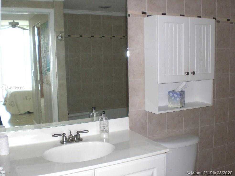 Small Image of 18100 NORTH BAY RD #1104, Sunny Isles Beach Number 20